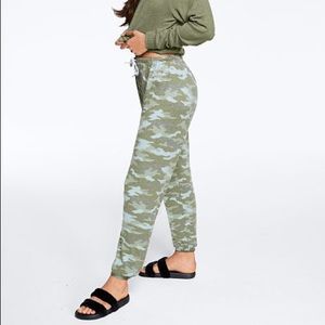 BRAND NEW vs PINK cozy pant/jogger